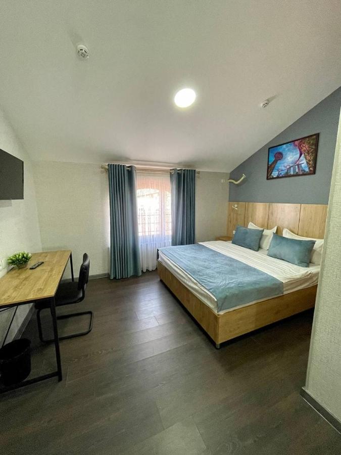 Bobur Hotel Tachkent Extérieur photo