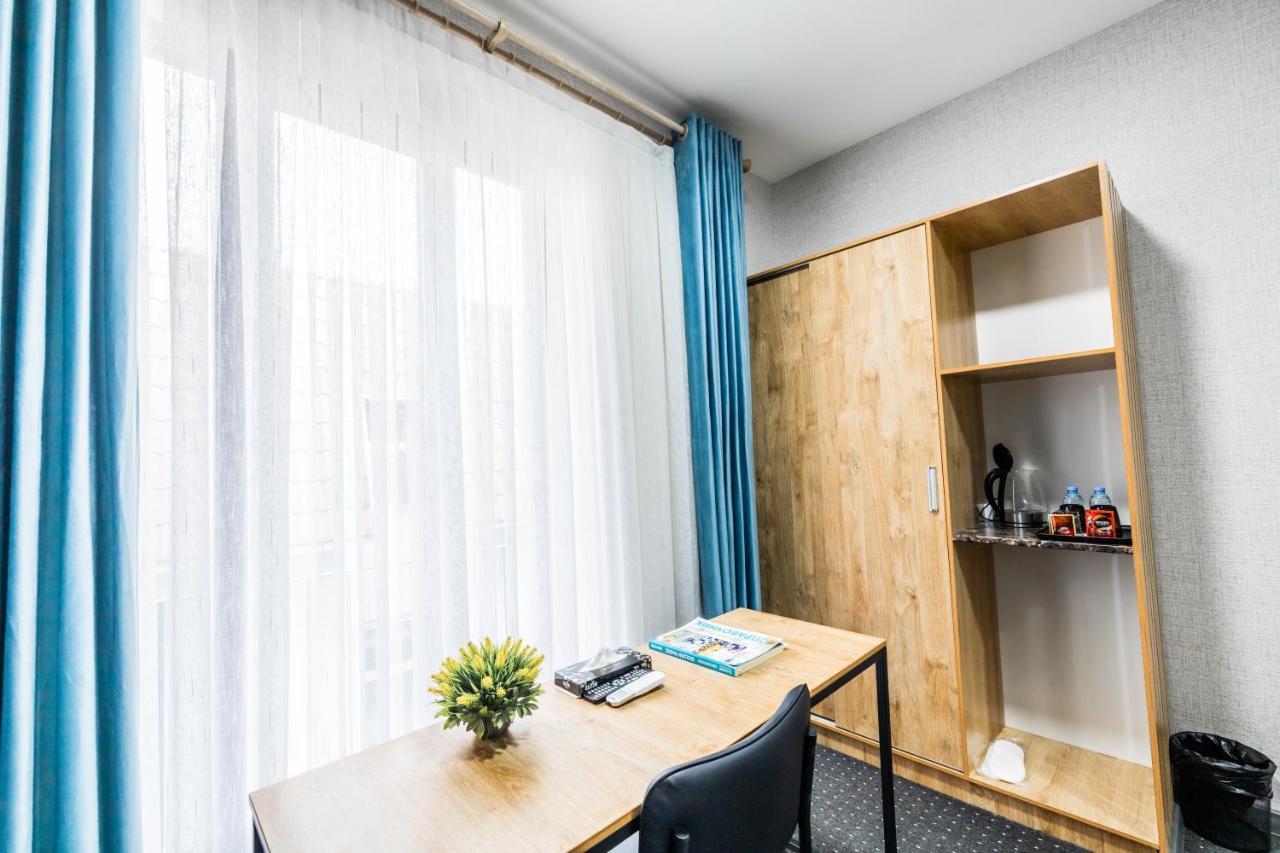Bobur Hotel Tachkent Extérieur photo