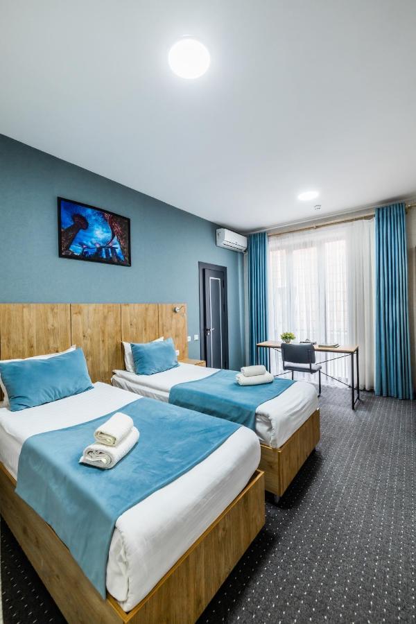 Bobur Hotel Tachkent Extérieur photo