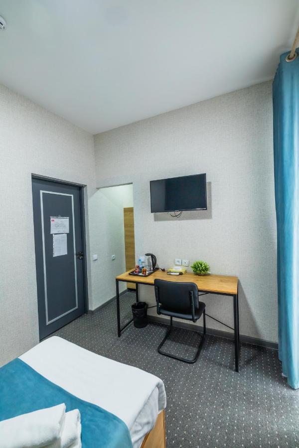 Bobur Hotel Tachkent Extérieur photo