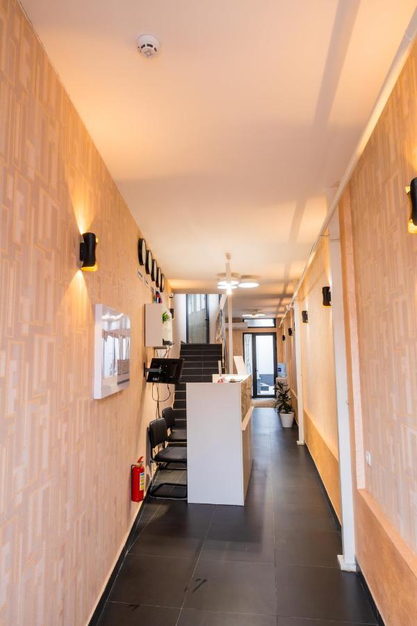 Bobur Hotel Tachkent Extérieur photo