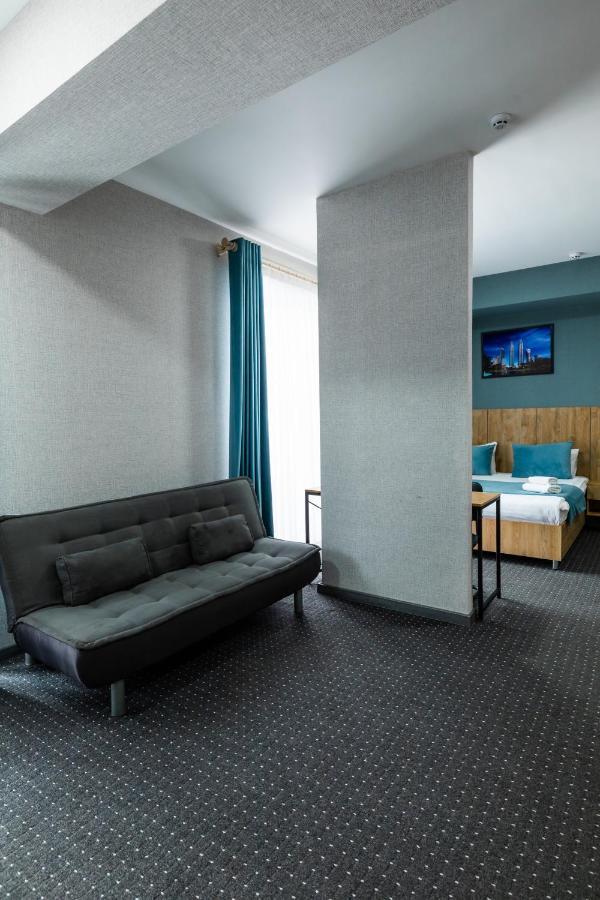 Bobur Hotel Tachkent Extérieur photo