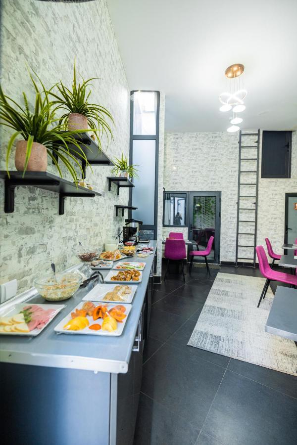 Bobur Hotel Tachkent Extérieur photo