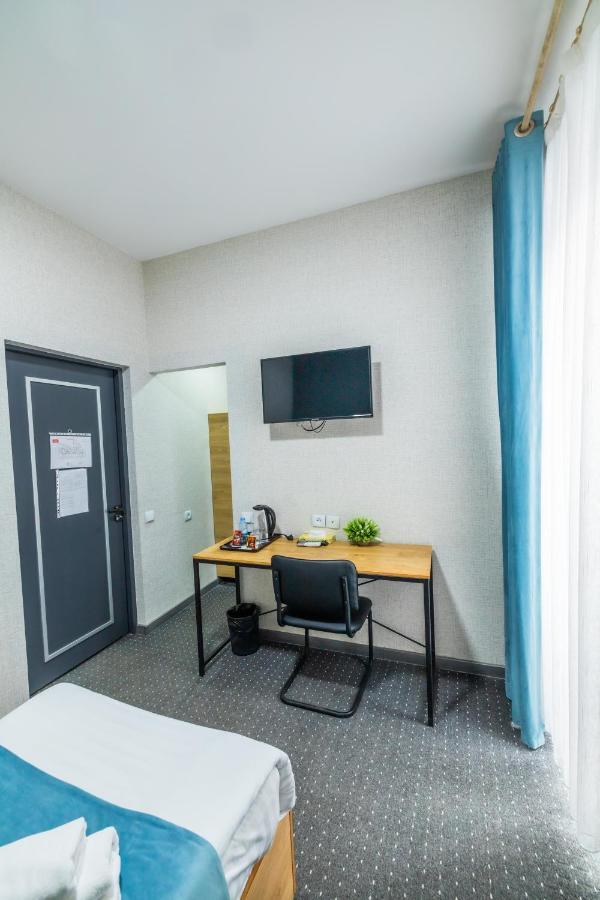 Bobur Hotel Tachkent Extérieur photo