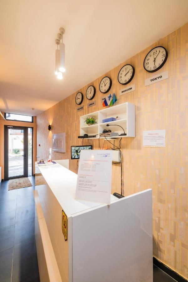 Bobur Hotel Tachkent Extérieur photo